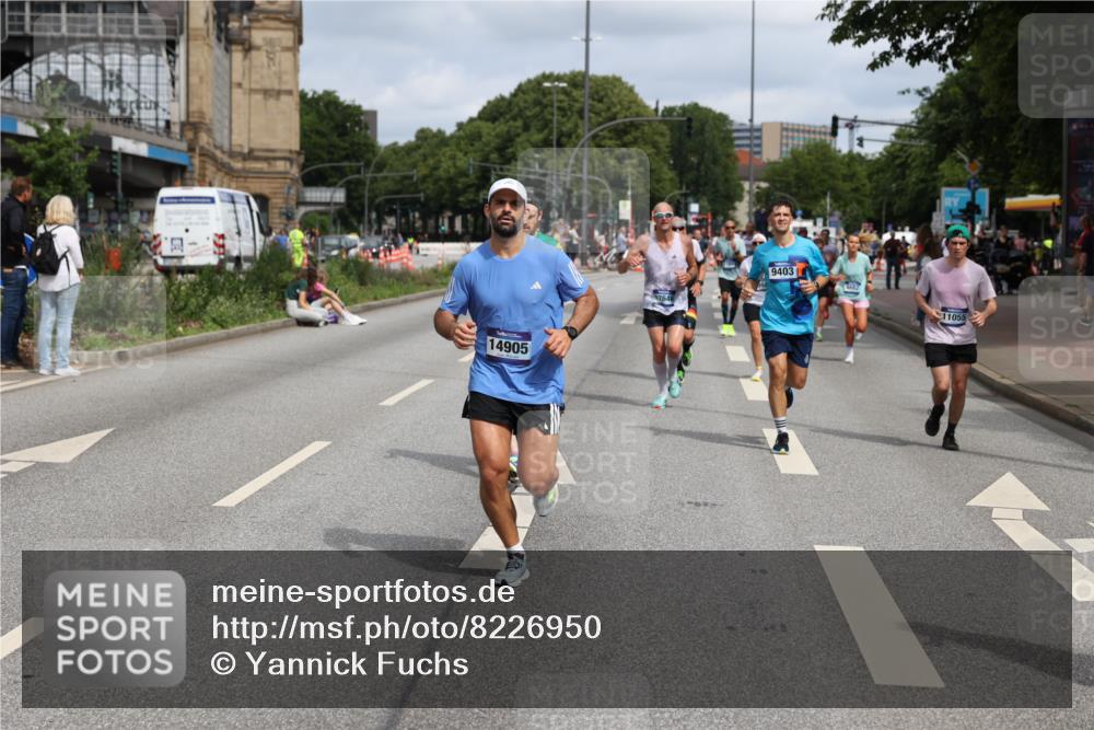 29.06.2025 - hella hamburg halbmarathon Yannick Fuchs http://msf.ph/oto/8226950 29.06.2025 10:33:30 20KM 1164, 1445, 2719, 2980, 3014, 3136, 3431, 4359, 6682, 6684, 8450, 8958, 9403, 10218, 11055, 11281, 11282, 11447, 11619, 12137, 12772, 13137, 13800, 14093, 14905, 15257, 15372, 15561, 15866, 15873, 15965, 16280, 17646, 18188, 19004, 19151 meine-sportfotos.de