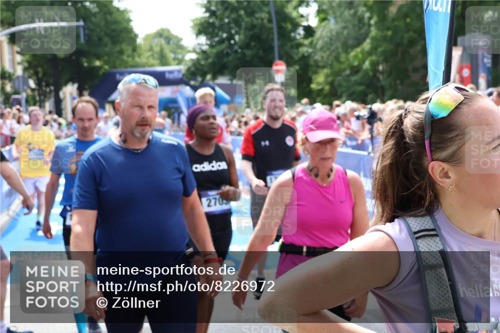 29.06.2025 - hella hamburg halbmarathon Zöllner http://msf.ph/oto/8226972 29.06.2025 11:29:11 Ziel 1025, 2342, 4366, 5561, 5625, 6746, 8738, 9830, 11178, 11245, 11879, 14265, 14349, 14536, 15709, 17712, 17944 meine-sportfotos.de