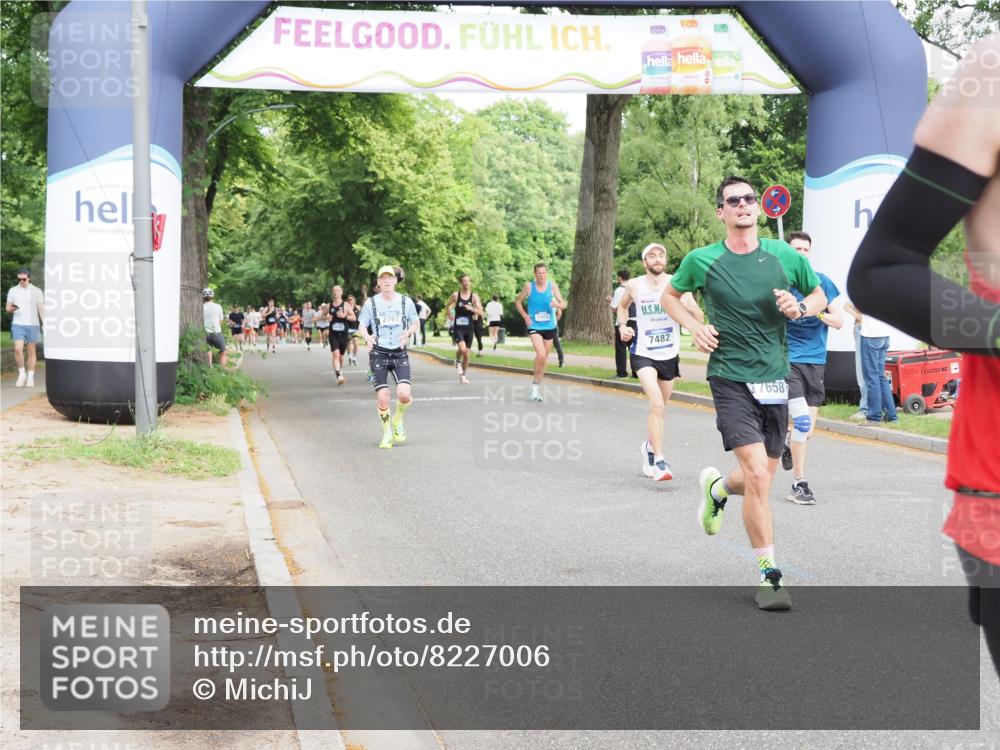 29.06.2025 - hella hamburg halbmarathon MichiJ http://msf.ph/oto/8227006 29.06.2025 10:25:45 Zwischen KM18-KM19 2196, 3790, 5092, 5307, 7482, 14459, 17024, 17658, 18038, 18062 meine-sportfotos.de