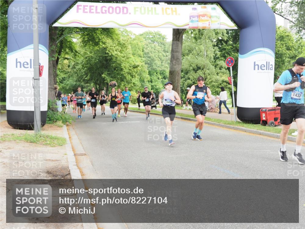 29.06.2025 - hella hamburg halbmarathon MichiJ http://msf.ph/oto/8227104 29.06.2025 10:49:14 Zwischen KM18-KM19 1432, 5763, 7250, 8624, 11771, 17955, 18452, 18581 meine-sportfotos.de