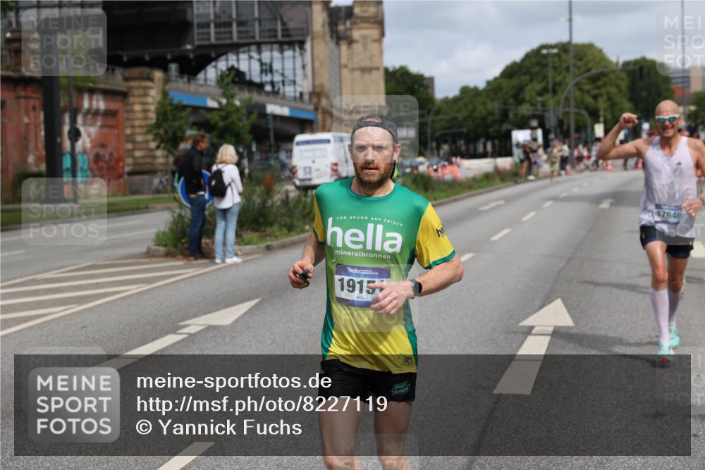 29.06.2025 - hella hamburg halbmarathon Yannick Fuchs http://msf.ph/oto/8227119 29.06.2025 10:33:31 20KM 1164, 1445, 2719, 2980, 3136, 3431, 3783, 4359, 6682, 6684, 8450, 8958, 9403, 10218, 11055, 11281, 11282, 11447, 11619, 12137, 12772, 13137, 13800, 14093, 14905, 15257, 15372, 15561, 15866, 15873, 15965, 16280, 17646, 18188, 19004, 19151 meine-sportfotos.de