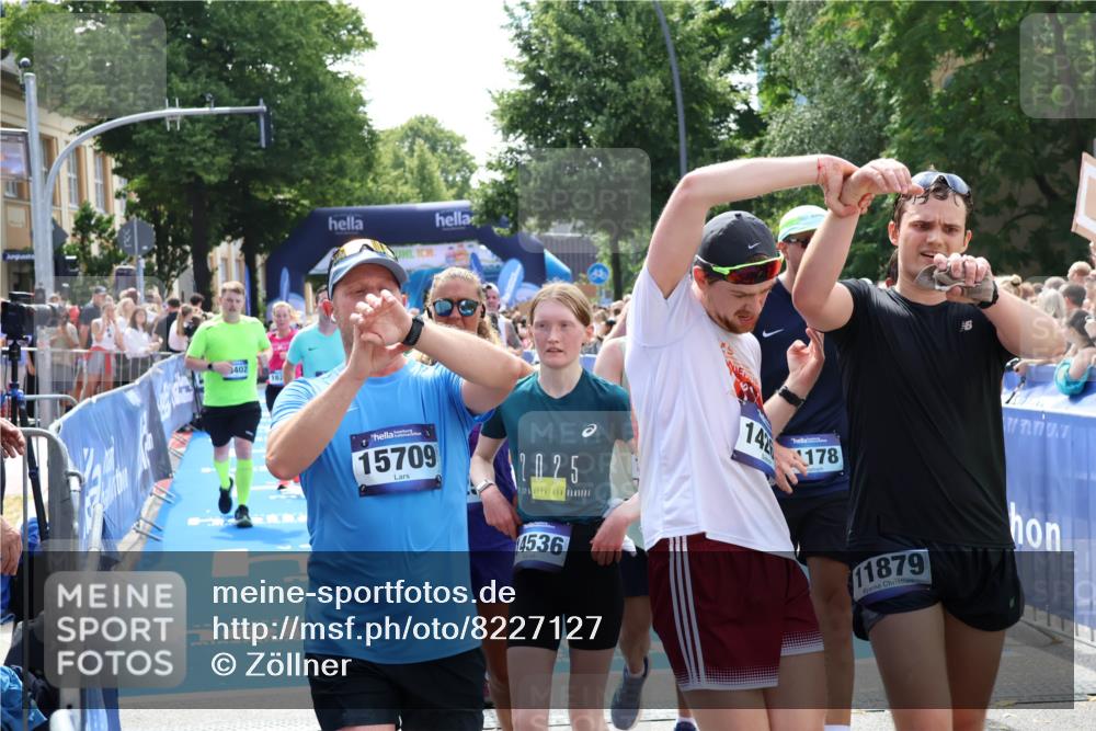 29.06.2025 - hella hamburg halbmarathon Zöllner http://msf.ph/oto/8227127 29.06.2025 11:29:19 Ziel 1025, 2588, 3708, 3731, 7667, 7917, 9512, 13477, 14118, 14521, 16251, 16886, 17712, 18402, 19156, 19213 meine-sportfotos.de