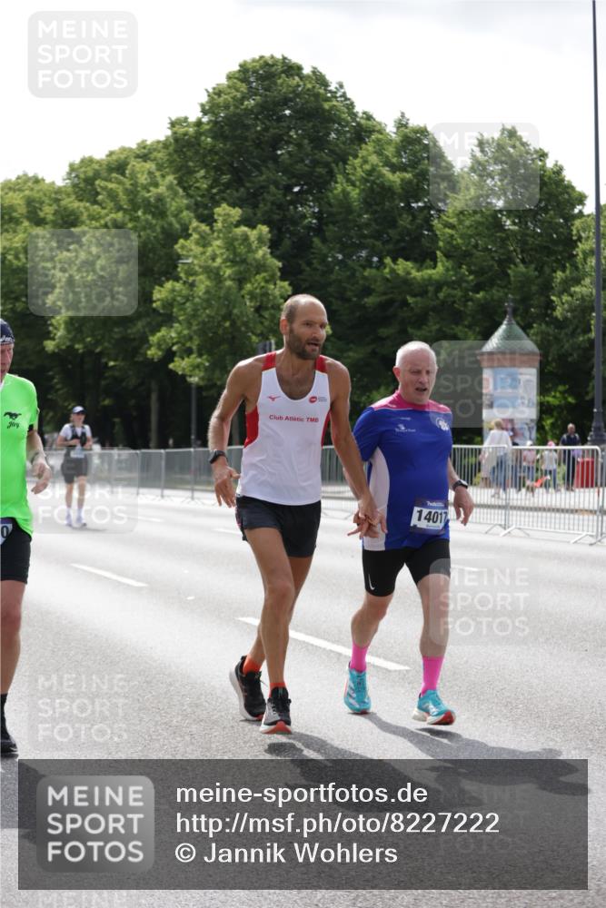 29.06.2025 - hella hamburg halbmarathon Jannik Wohlers http://msf.ph/oto/8227222 29.06.2025 10:27:48 Lombardsbrücke 3445, 5369, 5604, 6632, 7667, 8215, 8327, 9653, 9654, 11692, 12780, 12842, 13045, 13296, 13568, 13678, 14017, 14155, 15123, 15608, 18256 meine-sportfotos.de