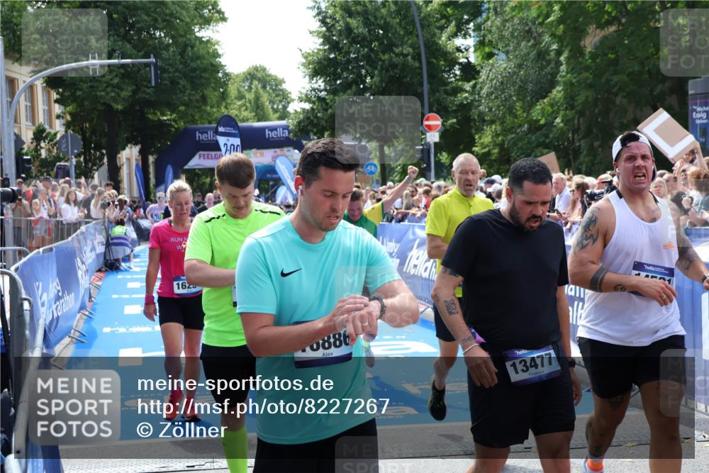 29.06.2025 - hella hamburg halbmarathon Zöllner http://msf.ph/oto/8227267 29.06.2025 11:29:23 Ziel 2588, 3708, 4969, 7667, 7917, 9512, 14118, 15112, 16251, 19156, 19213 meine-sportfotos.de