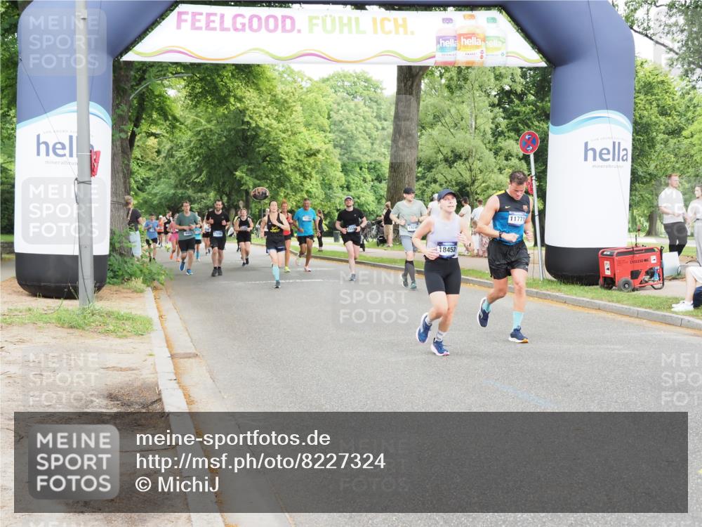 29.06.2025 - hella hamburg halbmarathon MichiJ http://msf.ph/oto/8227324 29.06.2025 10:49:15 Zwischen KM18-KM19 1377, 1432, 5763, 7250, 8624, 11771, 18452, 18581 meine-sportfotos.de