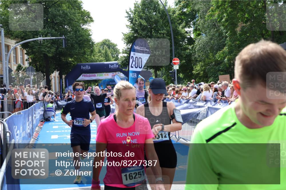 29.06.2025 - hella hamburg halbmarathon Zöllner http://msf.ph/oto/8227387 29.06.2025 11:29:26 Ziel 2588, 3708, 4122, 4969, 7667, 7917, 12758, 14099, 14770, 15112, 19213 meine-sportfotos.de