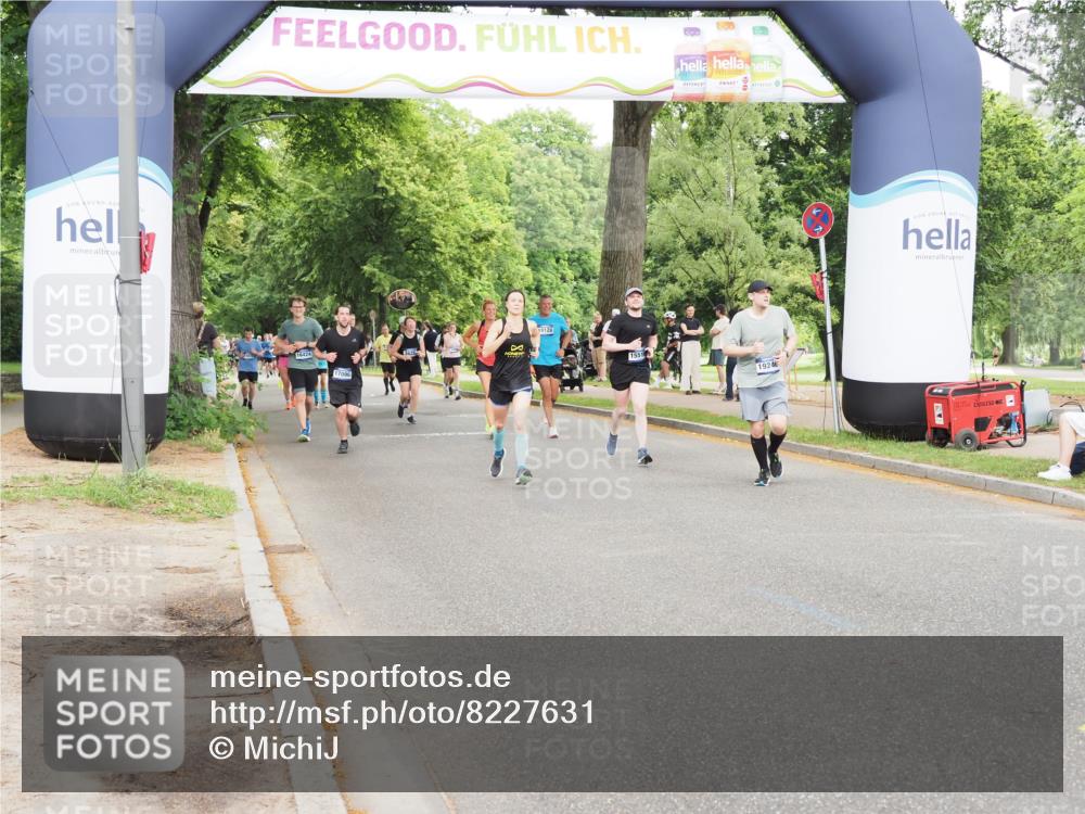 29.06.2025 - hella hamburg halbmarathon MichiJ http://msf.ph/oto/8227631 29.06.2025 10:49:17 Zwischen KM18-KM19 1377, 1432, 5763, 7250, 8624, 11771, 15516, 16424, 18452, 19240 meine-sportfotos.de