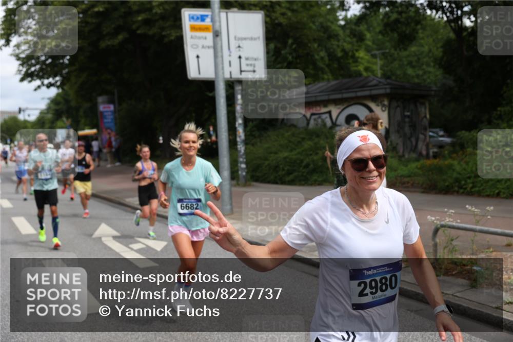 29.06.2025 - hella hamburg halbmarathon Yannick Fuchs http://msf.ph/oto/8227737 29.06.2025 10:33:35 20KM 1164, 1445, 1803, 2719, 2980, 3136, 3783, 4359, 6037, 6682, 6686, 6687, 8450, 8958, 9403, 10218, 11055, 11281, 11282, 11447, 11619, 12137, 12772, 13137, 13729, 13800, 14093, 14905, 15257, 15561, 15866, 15873, 15965, 16820, 17646, 18188, 18547, 18734, 19004, 19151 meine-sportfotos.de