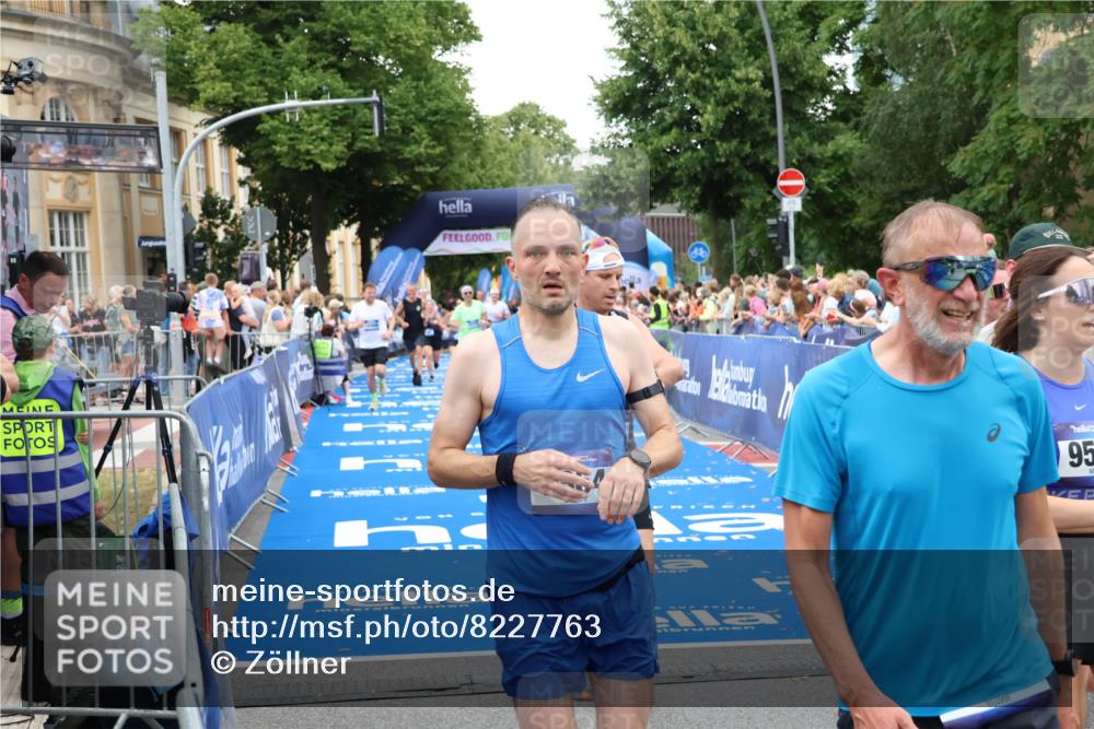 29.06.2025 - hella hamburg halbmarathon Zöllner http://msf.ph/oto/8227763 29.06.2025 10:53:14 Ziel 2111, 2208, 7383, 8273, 8361, 12875, 14323, 16929, 16986, 19208 meine-sportfotos.de