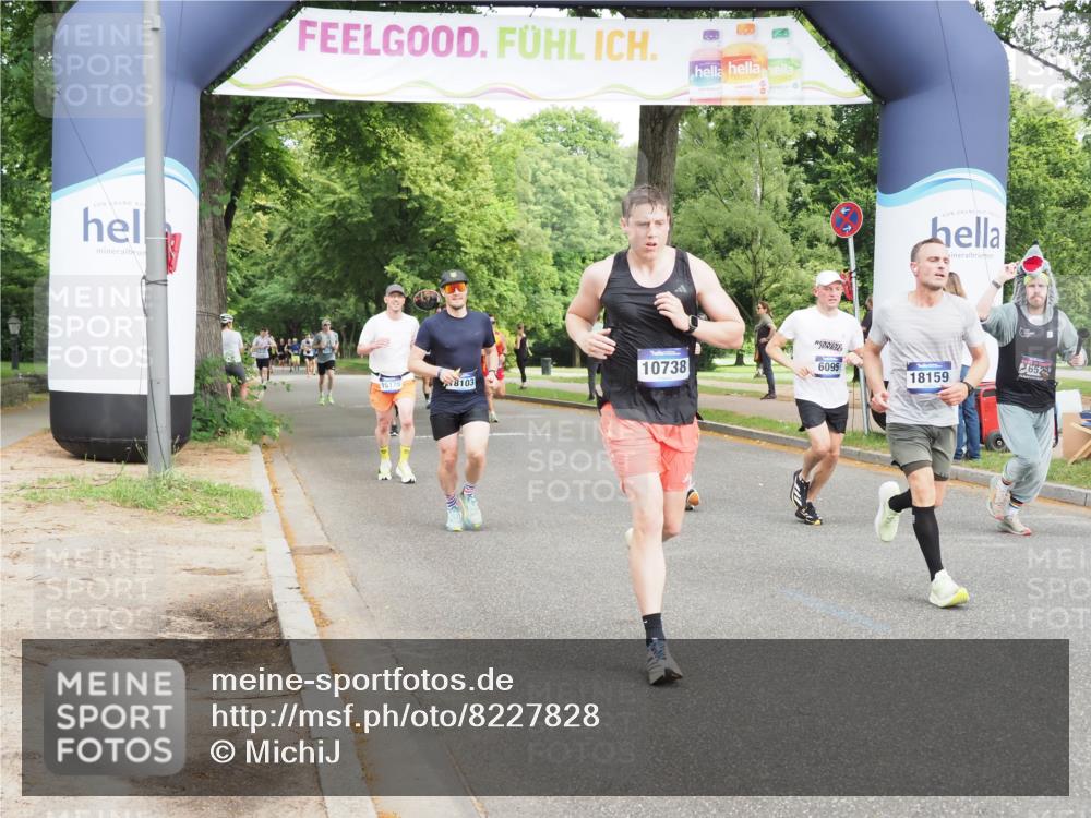 29.06.2025 - hella hamburg halbmarathon MichiJ http://msf.ph/oto/8227828 29.06.2025 10:25:58 Zwischen KM18-KM19 6095, 10738, 13854, 14387, 16523, 17137, 17723, 18159 meine-sportfotos.de