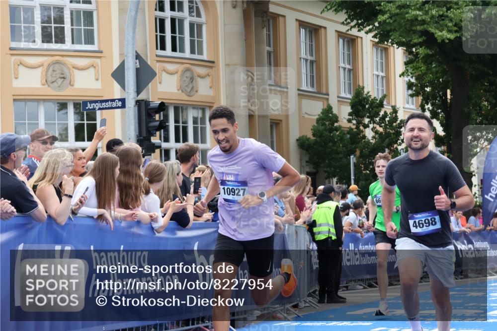 29.06.2025 - hella hamburg halbmarathon Strokosch-Dieckow http://msf.ph/oto/8227954 29.06.2025 10:31:57 Ziel 1407, 1686, 3935, 4129, 4698, 6619, 10927, 11150, 11199, 11370 meine-sportfotos.de