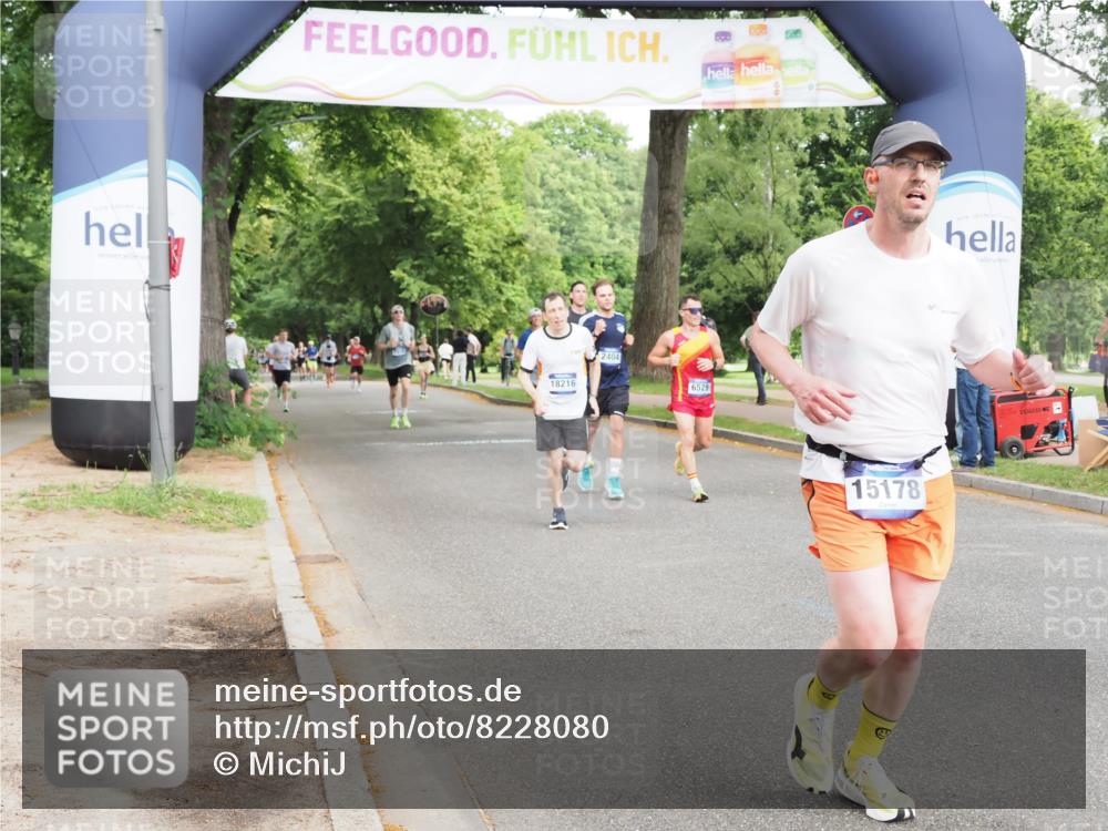 29.06.2025 - hella hamburg halbmarathon MichiJ http://msf.ph/oto/8228080 29.06.2025 10:26:01 Zwischen KM18-KM19 6095, 6529, 10738, 15178, 15939, 16523, 17192, 17723, 18103, 18159 meine-sportfotos.de