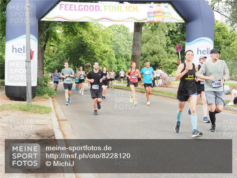 29.06.2025 - hella hamburg halbmarathon MichiJ http://msf.ph/oto/8228120 29.06.2025 10:49:19 Zwischen KM18-KM19 1377, 1432, 7250, 10128, 11771, 15516, 16424, 18355, 18452, 19240 meine-sportfotos.de