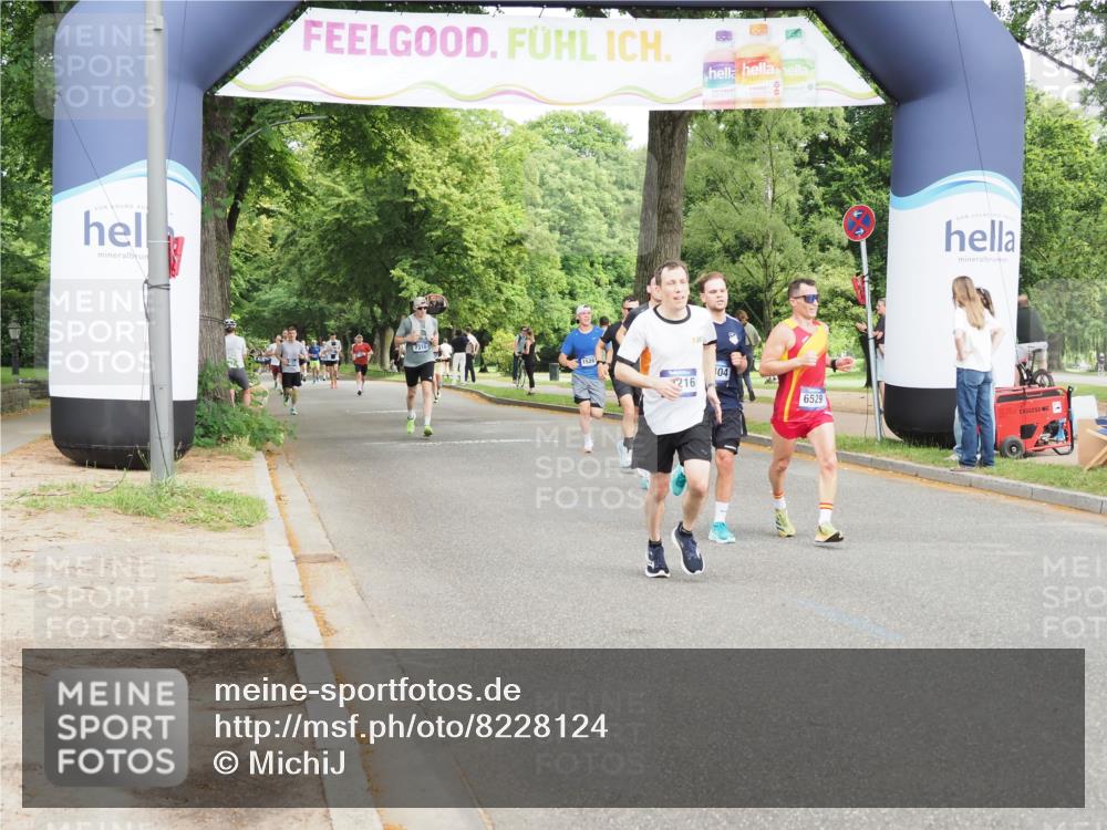 29.06.2025 - hella hamburg halbmarathon MichiJ http://msf.ph/oto/8228124 29.06.2025 10:26:02 Zwischen KM18-KM19 2404, 6095, 6529, 9914, 10680, 10738, 15178, 15939, 16523, 17192, 17723, 18103, 18159, 18216 meine-sportfotos.de