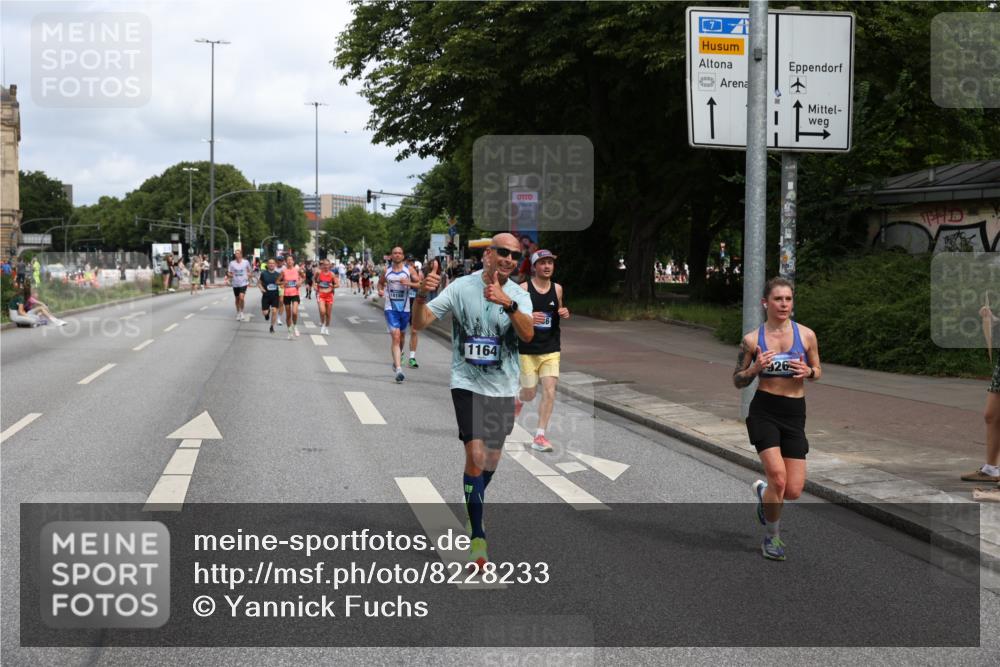 29.06.2025 - hella hamburg halbmarathon Yannick Fuchs http://msf.ph/oto/8228233 29.06.2025 10:33:36 20KM 1164, 1445, 1803, 2980, 3136, 3783, 4359, 6037, 6682, 6686, 6687, 8450, 8958, 9403, 10218, 11055, 11282, 11447, 11619, 12772, 13137, 13729, 13800, 14093, 14905, 15257, 15561, 15866, 15873, 15965, 16656, 16820, 17646, 18188, 18547, 18734, 19004, 19151 meine-sportfotos.de