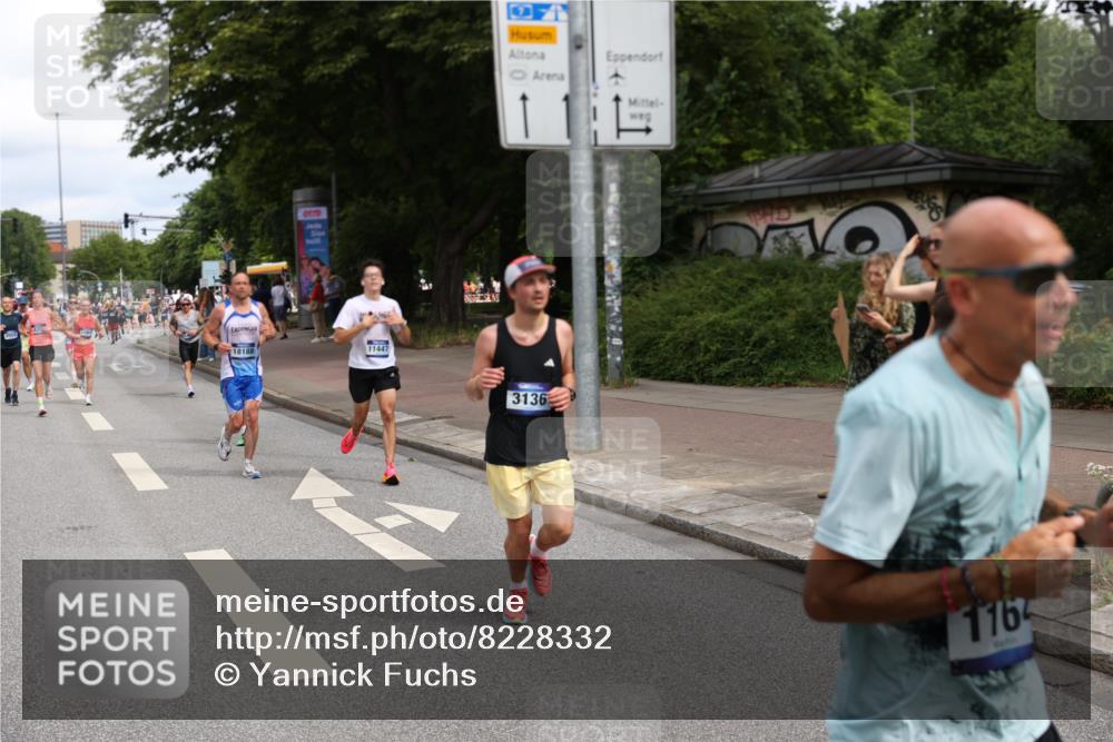 29.06.2025 - hella hamburg halbmarathon Yannick Fuchs http://msf.ph/oto/8228332 29.06.2025 10:33:37 20KM 1164, 1445, 1803, 2980, 3136, 3282, 3783, 4359, 6037, 6682, 6686, 6687, 8450, 8958, 9403, 11055, 11282, 11447, 11619, 12772, 13137, 13729, 13800, 14093, 14905, 15257, 15561, 15866, 15873, 15965, 16656, 16820, 17646, 18188, 18547, 18734, 19004, 19151 meine-sportfotos.de
