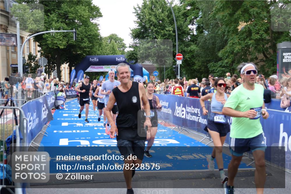29.06.2025 - hella hamburg halbmarathon Zöllner http://msf.ph/oto/8228575 29.06.2025 10:53:21 Ziel 1683, 2074, 2354, 4065, 7312, 7383, 8273, 8361, 9142, 11844, 12490, 12875, 15179, 15681, 15838, 16929, 18134, 18901 meine-sportfotos.de
