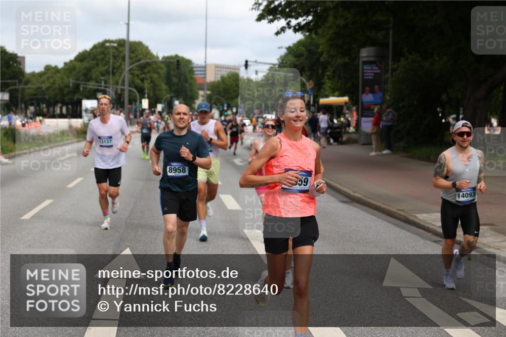 29.06.2025 - hella hamburg halbmarathon Yannick Fuchs http://msf.ph/oto/8228640 29.06.2025 10:33:41 20KM 1164, 1445, 1803, 2980, 3136, 3282, 3783, 4359, 6037, 6682, 6686, 6687, 8450, 8958, 11055, 11447, 11619, 12772, 13137, 13729, 13800, 14093, 14311, 15013, 15257, 15556, 15561, 15866, 15873, 15965, 16656, 16820, 17646, 18149, 18188, 18547, 18734 meine-sportfotos.de
