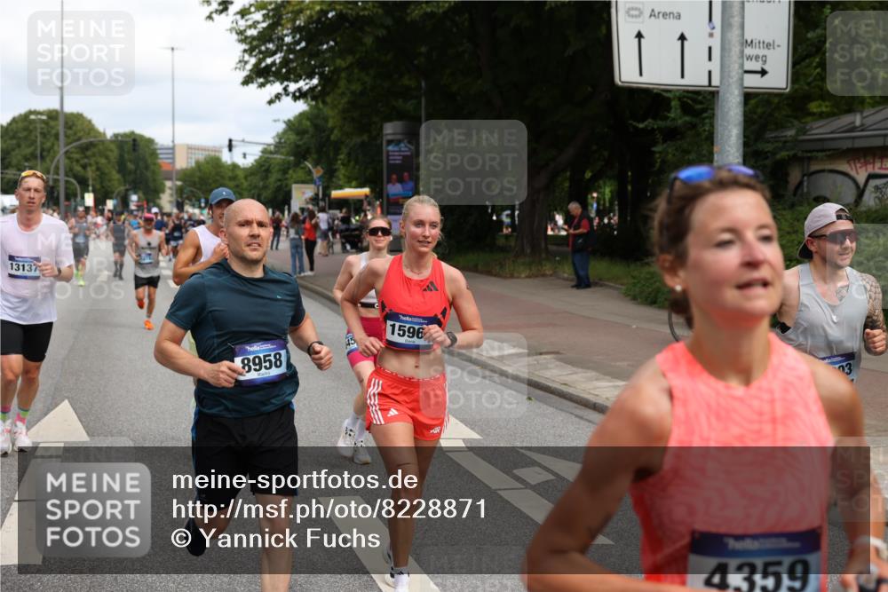 29.06.2025 - hella hamburg halbmarathon Yannick Fuchs http://msf.ph/oto/8228871 29.06.2025 10:33:42 20KM 1164, 1445, 1803, 2980, 3136, 3282, 3783, 4359, 6037, 6682, 6686, 6687, 8450, 8958, 11055, 11447, 11619, 12772, 13137, 13729, 13800, 14093, 14311, 15013, 15257, 15556, 15561, 15866, 15873, 15965, 16656, 16820, 18149, 18188, 18547, 18734 meine-sportfotos.de