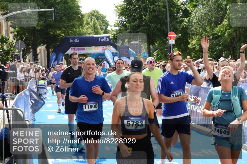 29.06.2025 - hella hamburg halbmarathon Zöllner http://msf.ph/oto/8228929 29.06.2025 11:30:32 Ziel 1235, 3323, 3341, 4580, 6195, 6444, 6570, 8221, 8595, 8855, 9183, 9188, 9289, 11111, 11672, 12073, 14644, 14649, 14788, 14888, 15155, 15983, 16659, 17043, 17714, 18097, 18390, 18860, 18883 meine-sportfotos.de