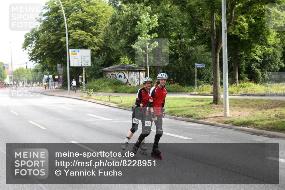 29.06.2025 - hella hamburg halbmarathon Yannick Fuchs http://msf.ph/oto/8228951 29.06.2025 09:27:05 20KM 550, 549 meine-sportfotos.de