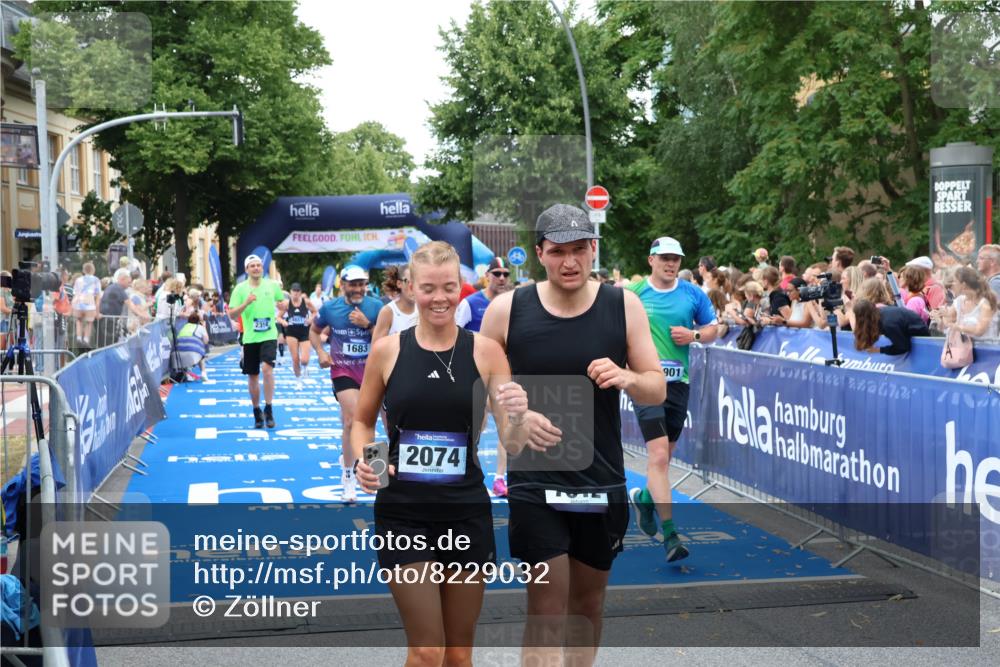29.06.2025 - hella hamburg halbmarathon Zöllner http://msf.ph/oto/8229032 29.06.2025 10:53:26 Ziel 1683, 1727, 2074, 2354, 4065, 6198, 6629, 6942, 7312, 8651, 11844, 12490, 13997, 15681, 15838, 18134, 18901 meine-sportfotos.de