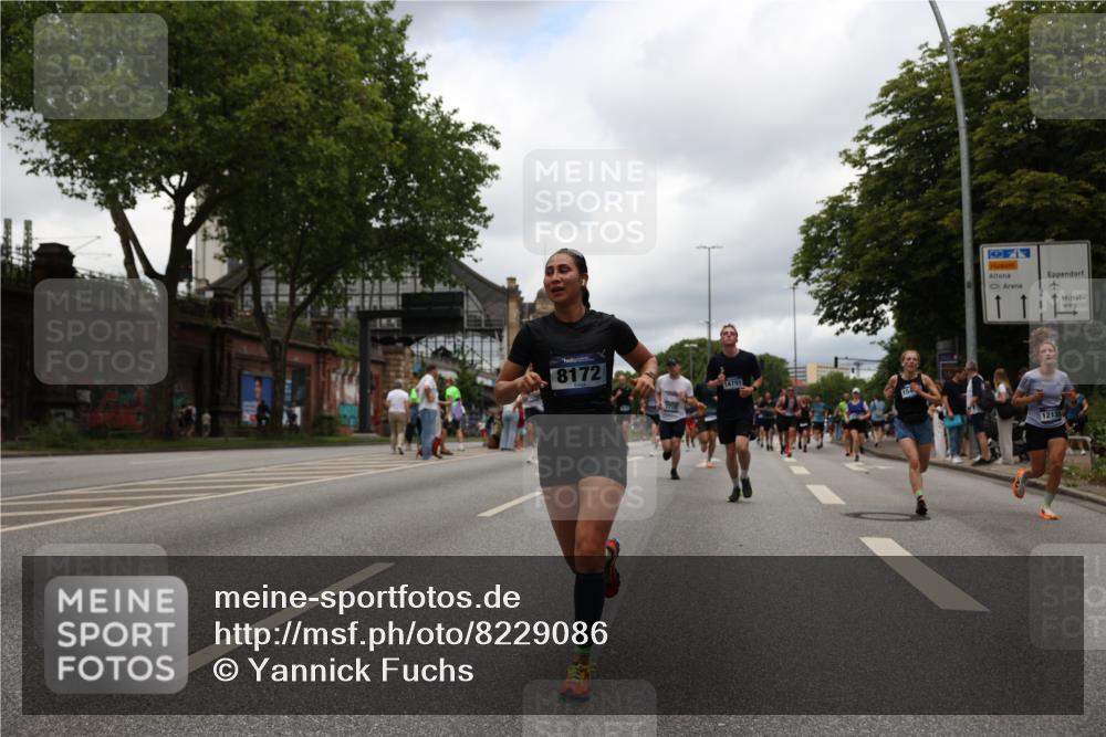 29.06.2025 - hella hamburg halbmarathon Yannick Fuchs http://msf.ph/oto/8229086 29.06.2025 10:46:40 20KM 1098, 1257, 1482, 1657, 2111, 2444, 2814, 3258, 3715, 3952, 4121, 4557, 4558, 4726, 5116, 5169, 5194, 5378, 6164, 6561, 6562, 6897, 7178, 7232, 7383, 7475, 7896, 8172, 8316, 8587, 8720, 8955, 9145, 10529, 10811, 11459, 12135, 12519, 13211, 13301, 14198, 14286, 14791, 14805, 15001, 15144, 15446, 15690, 16320, 16929, 17130, 17198, 17710, 17773, 18331 meine-sportfotos.de