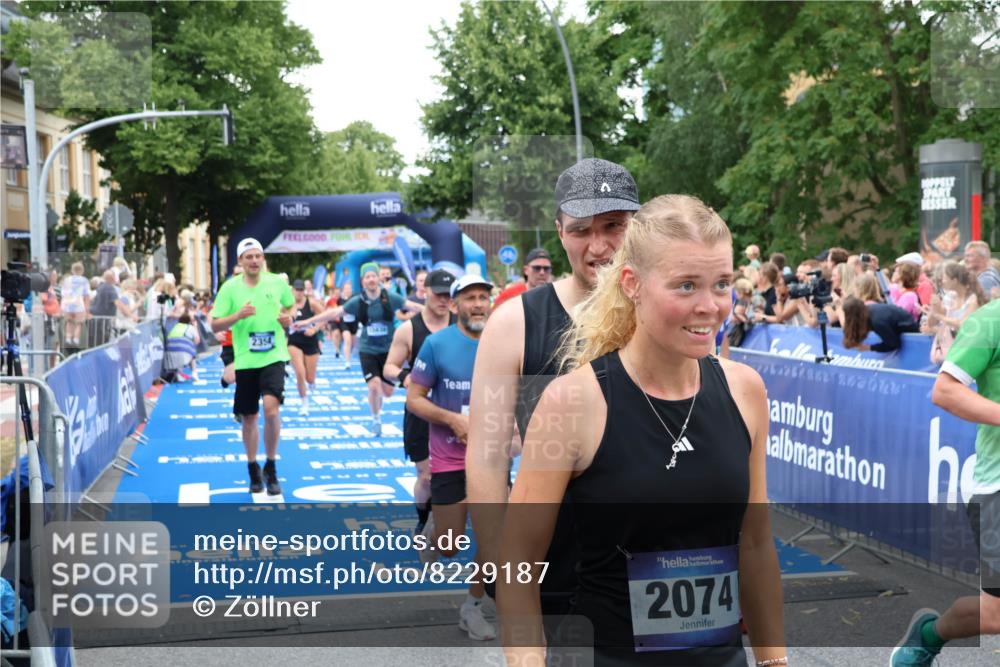 29.06.2025 - hella hamburg halbmarathon Zöllner http://msf.ph/oto/8229187 29.06.2025 10:53:27 Ziel 1683, 1727, 2354, 4065, 6198, 6629, 6942, 8651, 11844, 12490, 13912, 13997, 15681, 15838, 18134, 18901 meine-sportfotos.de