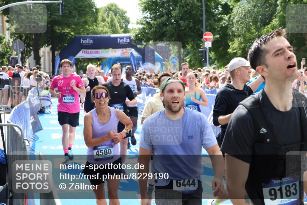 29.06.2025 - hella hamburg halbmarathon Zöllner http://msf.ph/oto/8229190 29.06.2025 11:30:38 Ziel 1235, 2838, 3323, 3341, 3358, 4289, 4580, 5406, 6195, 6243, 6478, 7644, 8595, 8717, 9289, 9927, 11672, 12073, 16659, 17043, 17312, 18097, 18158, 18390, 18860 meine-sportfotos.de