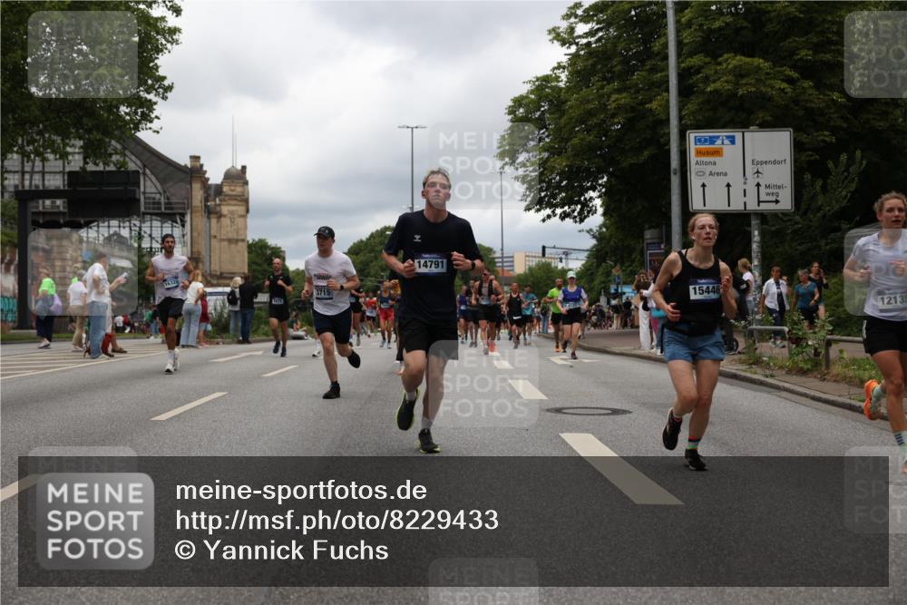 29.06.2025 - hella hamburg halbmarathon Yannick Fuchs http://msf.ph/oto/8229433 29.06.2025 10:46:41 20KM 1098, 1257, 1482, 1657, 2111, 2444, 2814, 3258, 3399, 3715, 3952, 4121, 4557, 4558, 4726, 5116, 5169, 5194, 5378, 6164, 6561, 6562, 6897, 7178, 7232, 7383, 7475, 7896, 8172, 8316, 8587, 8720, 8955, 10529, 10811, 11459, 12135, 12482, 12519, 13211, 13301, 14198, 14286, 14791, 14805, 15144, 15446, 15690, 16320, 16929, 17130, 17198, 17710, 17773, 18331 meine-sportfotos.de