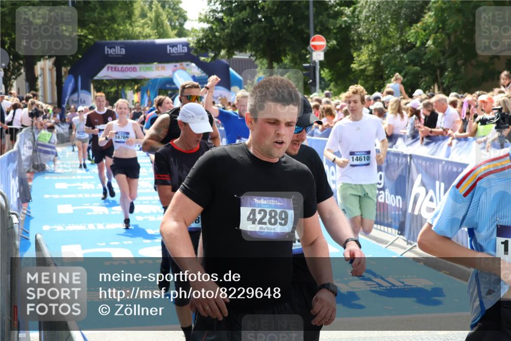 29.06.2025 - hella hamburg halbmarathon Zöllner http://msf.ph/oto/8229648 29.06.2025 11:30:50 Ziel 1305, 1395, 6999, 9342, 9694, 9701, 10924, 14338, 14610, 14611, 16558, 17186, 17696, 18766 meine-sportfotos.de