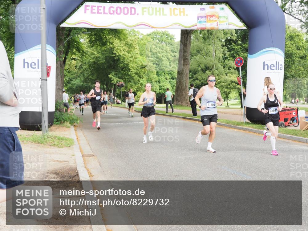 29.06.2025 - hella hamburg halbmarathon MichiJ http://msf.ph/oto/8229732 29.06.2025 10:26:20 Zwischen KM18-KM19 1290, 4865, 9296, 9313, 9944, 10190, 11106, 13148, 13372, 14691, 15410 meine-sportfotos.de