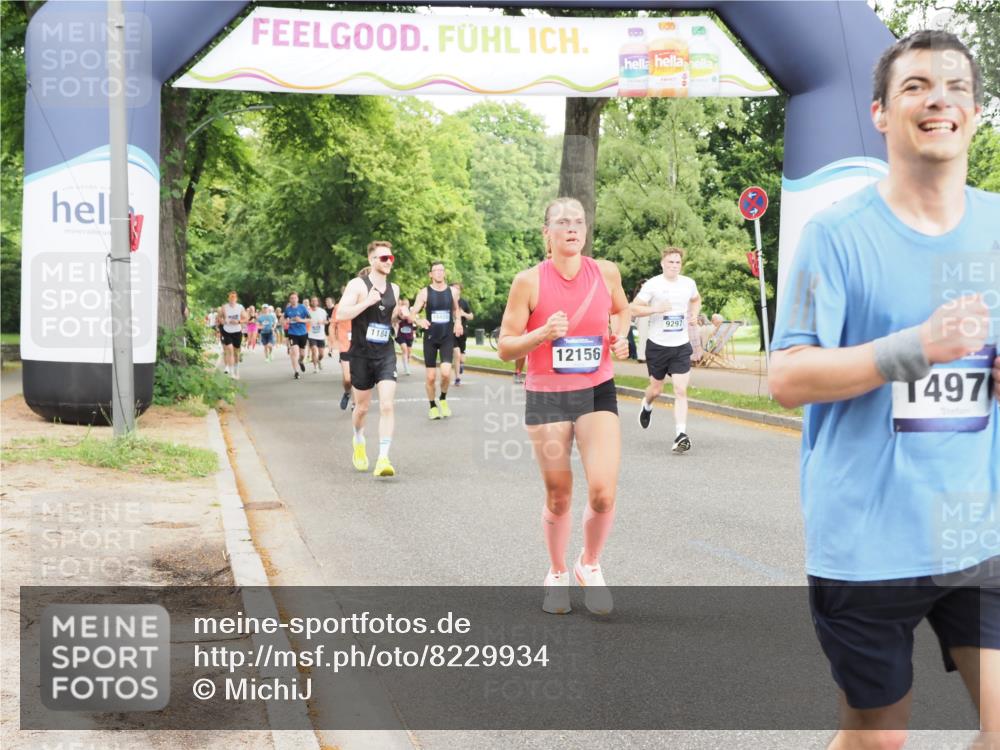 29.06.2025 - hella hamburg halbmarathon MichiJ http://msf.ph/oto/8229934 29.06.2025 10:49:29 Zwischen KM18-KM19 1147, 1184, 2661, 5058, 5379, 6142, 9297, 12156, 12978, 13874, 14970, 15550, 16426, 17119, 17890 meine-sportfotos.de