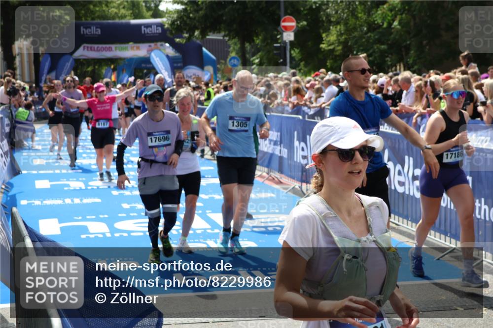 29.06.2025 - hella hamburg halbmarathon Zöllner http://msf.ph/oto/8229986 29.06.2025 11:30:58 Ziel 1305, 1890, 3765, 4365, 4570, 5825, 7531, 8187, 9342, 9883, 10203, 13910, 14301, 14494, 16001, 17186, 17696, 17706, 18927 meine-sportfotos.de