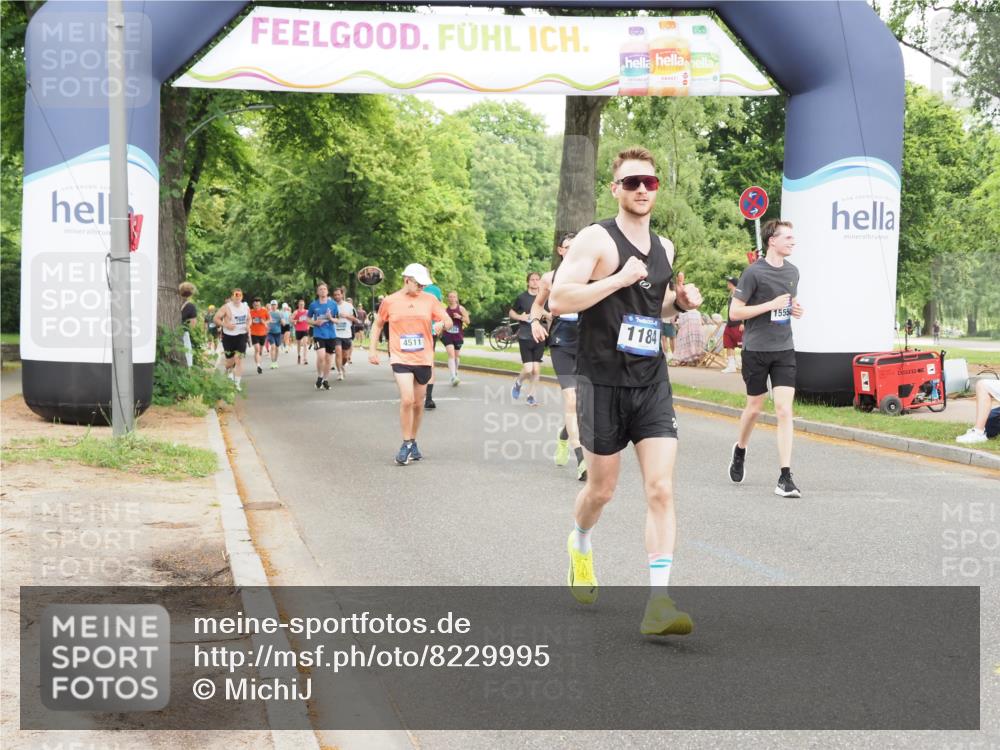 29.06.2025 - hella hamburg halbmarathon MichiJ http://msf.ph/oto/8229995 29.06.2025 10:49:31 Zwischen KM18-KM19 1184, 2661, 4511, 5058, 5379, 6142, 9297, 12156, 13874, 14970, 15550, 16420, 16426, 17119, 17890 meine-sportfotos.de