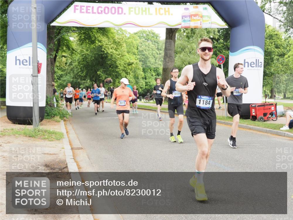 29.06.2025 - hella hamburg halbmarathon MichiJ http://msf.ph/oto/8230012 29.06.2025 10:49:31 Zwischen KM18-KM19 1184, 2661, 4511, 5058, 5379, 6142, 9297, 12156, 13874, 14970, 15550, 16420, 16426, 17119, 17890 meine-sportfotos.de