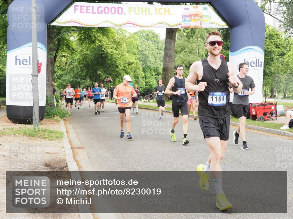 29.06.2025 - hella hamburg halbmarathon MichiJ http://msf.ph/oto/8230019 29.06.2025 10:49:31 Zwischen KM18-KM19 1184, 2661, 4511, 5058, 5379, 6142, 9297, 12156, 13874, 14970, 15550, 16420, 16426, 17119, 17890 meine-sportfotos.de