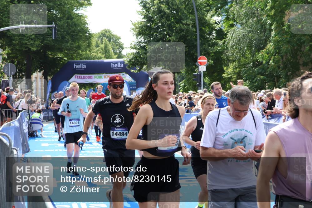 29.06.2025 - hella hamburg halbmarathon Zöllner http://msf.ph/oto/8230145 29.06.2025 11:31:04 Ziel 1890, 3765, 4008, 4010, 4365, 4570, 5546, 5581, 6573, 7531, 7705, 7816, 10203, 10393, 11225, 11362, 11462, 11783, 14013, 14191, 14301, 14494, 15789, 16001, 17118 meine-sportfotos.de