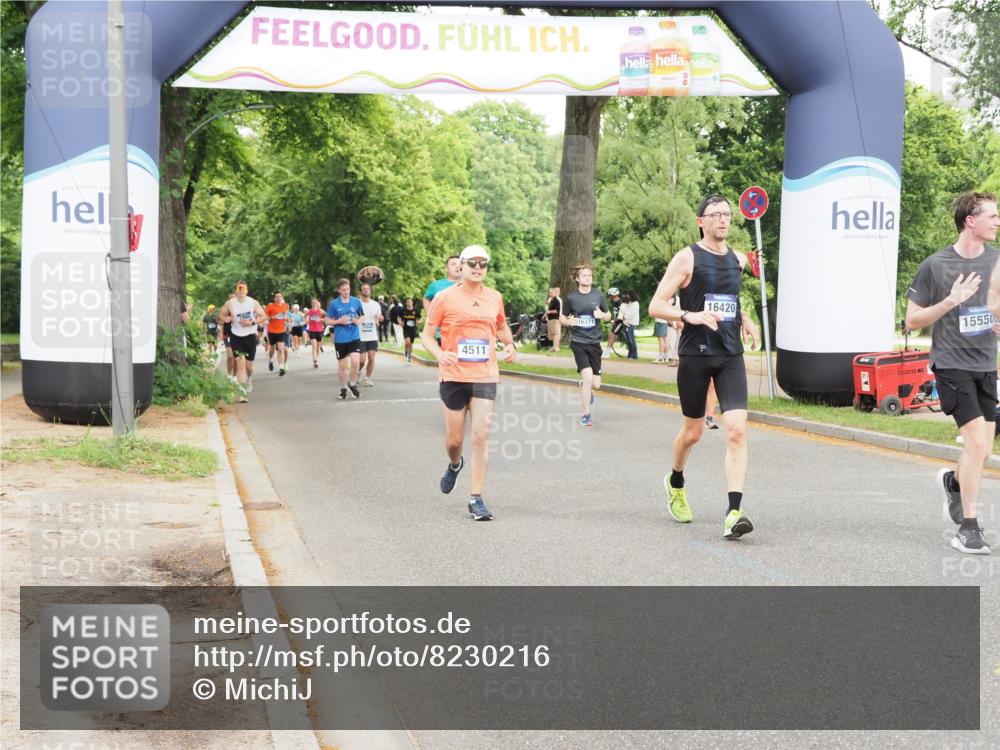 29.06.2025 - hella hamburg halbmarathon MichiJ http://msf.ph/oto/8230216 29.06.2025 10:49:32 Zwischen KM18-KM19 1184, 2661, 4511, 5058, 6142, 7869, 9297, 12156, 13551, 13874, 14970, 15550, 16371, 16420, 16426, 17890 meine-sportfotos.de