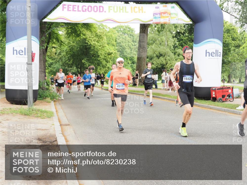 29.06.2025 - hella hamburg halbmarathon MichiJ http://msf.ph/oto/8230238 29.06.2025 10:49:32 Zwischen KM18-KM19 1184, 2661, 4511, 5058, 6142, 7869, 9297, 12156, 13551, 13874, 14970, 15550, 16371, 16420, 16426, 17890 meine-sportfotos.de