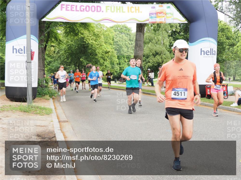 29.06.2025 - hella hamburg halbmarathon MichiJ http://msf.ph/oto/8230269 29.06.2025 10:49:34 Zwischen KM18-KM19 1184, 2661, 4511, 6142, 7869, 9297, 10866, 12156, 12662, 13551, 15550, 16371, 16420, 16426 meine-sportfotos.de
