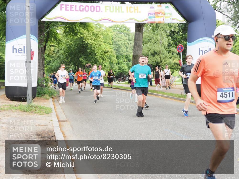 29.06.2025 - hella hamburg halbmarathon MichiJ http://msf.ph/oto/8230305 29.06.2025 10:49:34 Zwischen KM18-KM19 1184, 2661, 4511, 6142, 7869, 9297, 10866, 12156, 12662, 13551, 15550, 16371, 16420, 16426 meine-sportfotos.de