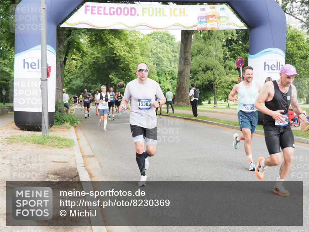 29.06.2025 - hella hamburg halbmarathon MichiJ http://msf.ph/oto/8230369 29.06.2025 10:26:28 Zwischen KM18-KM19 1505, 5923, 13141, 13900, 15303, 16698 meine-sportfotos.de