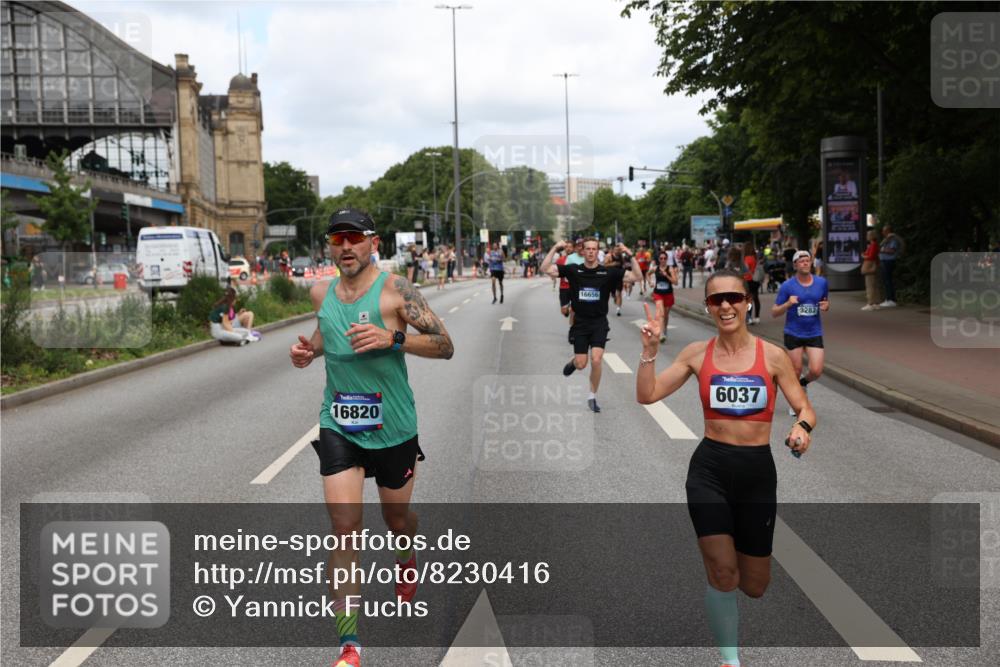29.06.2025 - hella hamburg halbmarathon Yannick Fuchs http://msf.ph/oto/8230416 29.06.2025 10:33:54 20KM 1343, 1445, 1803, 2525, 2546, 2563, 3282, 3783, 4759, 6037, 6686, 6687, 7981, 8925, 9265, 11305, 11619, 12335, 12772, 13479, 13514, 13729, 14204, 14311, 14359, 15013, 15094, 15336, 15556, 15744, 15866, 15873, 16656, 16820, 17005, 17215, 17360, 18149, 18285, 18547, 18734 meine-sportfotos.de