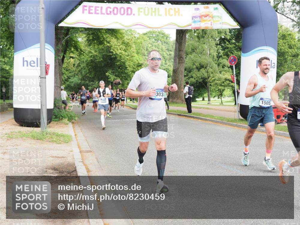 29.06.2025 - hella hamburg halbmarathon MichiJ http://msf.ph/oto/8230459 29.06.2025 10:26:28 Zwischen KM18-KM19 1505, 5923, 13141, 13900, 15303, 16698 meine-sportfotos.de