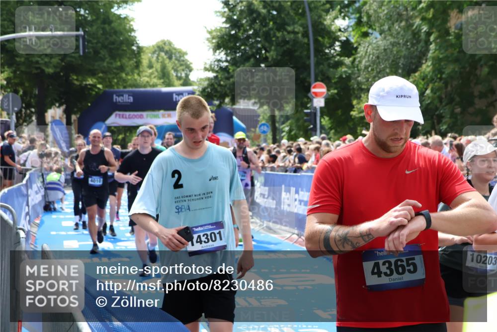 29.06.2025 - hella hamburg halbmarathon Zöllner http://msf.ph/oto/8230486 29.06.2025 11:31:07 Ziel 4008, 4010, 4605, 5546, 5581, 6573, 7535, 7705, 7816, 8625, 9010, 10203, 10393, 11225, 11362, 11462, 11783, 14013, 14191, 15739, 15789, 15853, 16001, 17118, 17889 meine-sportfotos.de
