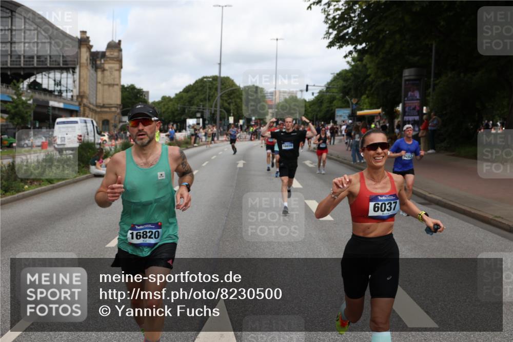 29.06.2025 - hella hamburg halbmarathon Yannick Fuchs http://msf.ph/oto/8230500 29.06.2025 10:33:54 20KM 1343, 1445, 1803, 2525, 2546, 2563, 3282, 3783, 4759, 6037, 6686, 6687, 7981, 8925, 9265, 11305, 11619, 12335, 12772, 13479, 13514, 13729, 14204, 14311, 14359, 15013, 15094, 15336, 15556, 15744, 15866, 15873, 16656, 16820, 17005, 17215, 17360, 18149, 18285, 18547, 18734 meine-sportfotos.de