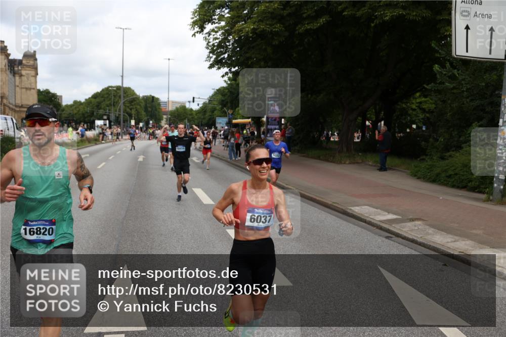 29.06.2025 - hella hamburg halbmarathon Yannick Fuchs http://msf.ph/oto/8230531 29.06.2025 10:33:55 20KM 1343, 1445, 1803, 2525, 2546, 2563, 3282, 3783, 4565, 4759, 6037, 6686, 6687, 7981, 8925, 9265, 11305, 11619, 12335, 12772, 13479, 13514, 13729, 14204, 14272, 14311, 14359, 15013, 15094, 15336, 15556, 15744, 15866, 15873, 16656, 16820, 17005, 17215, 17360, 17668, 18149, 18285, 18547, 18734 meine-sportfotos.de