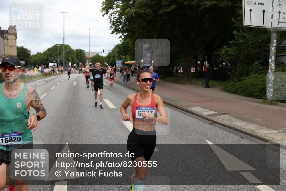 29.06.2025 - hella hamburg halbmarathon Yannick Fuchs http://msf.ph/oto/8230555 29.06.2025 10:33:55 20KM 1343, 1445, 1803, 2525, 2546, 2563, 3282, 3783, 4565, 4759, 6037, 6686, 6687, 7981, 8925, 9265, 11305, 11619, 12335, 12772, 13479, 13514, 13729, 14204, 14272, 14311, 14359, 15013, 15094, 15336, 15556, 15744, 15866, 15873, 16656, 16820, 17005, 17215, 17360, 17668, 18149, 18285, 18547, 18734 meine-sportfotos.de