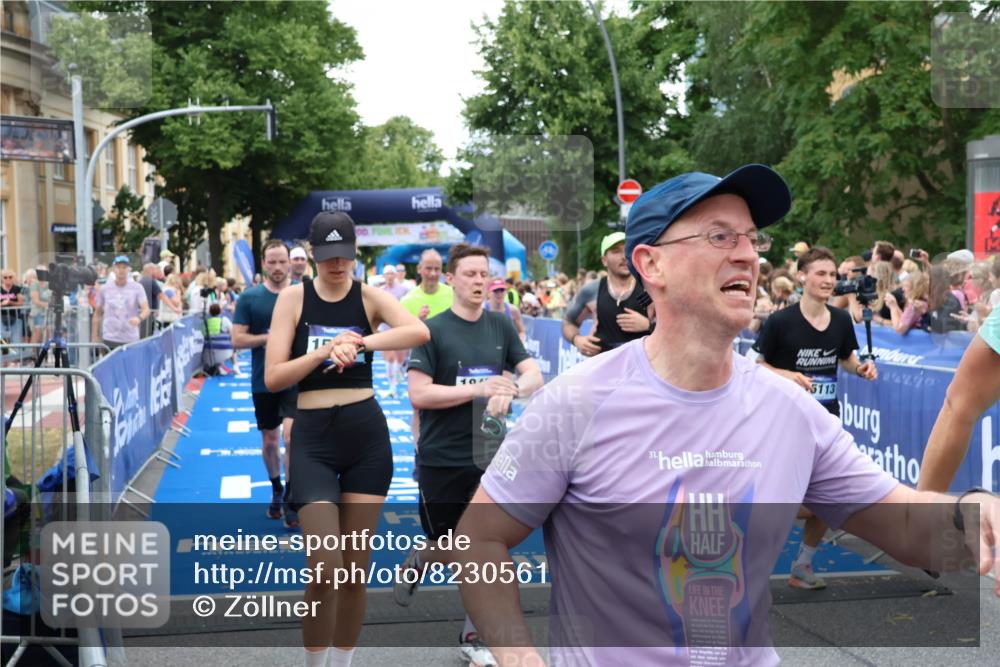 29.06.2025 - hella hamburg halbmarathon Zöllner http://msf.ph/oto/8230561 29.06.2025 10:53:40 Ziel 1030, 1098, 1502, 1783, 2058, 2630, 3399, 3819, 5399, 6628, 6762, 10549, 10895, 11588, 11589, 11604, 12632, 13865, 15061, 15113, 15441, 15497, 15856, 16092, 18143, 18450, 18612, 18666, 18715 meine-sportfotos.de